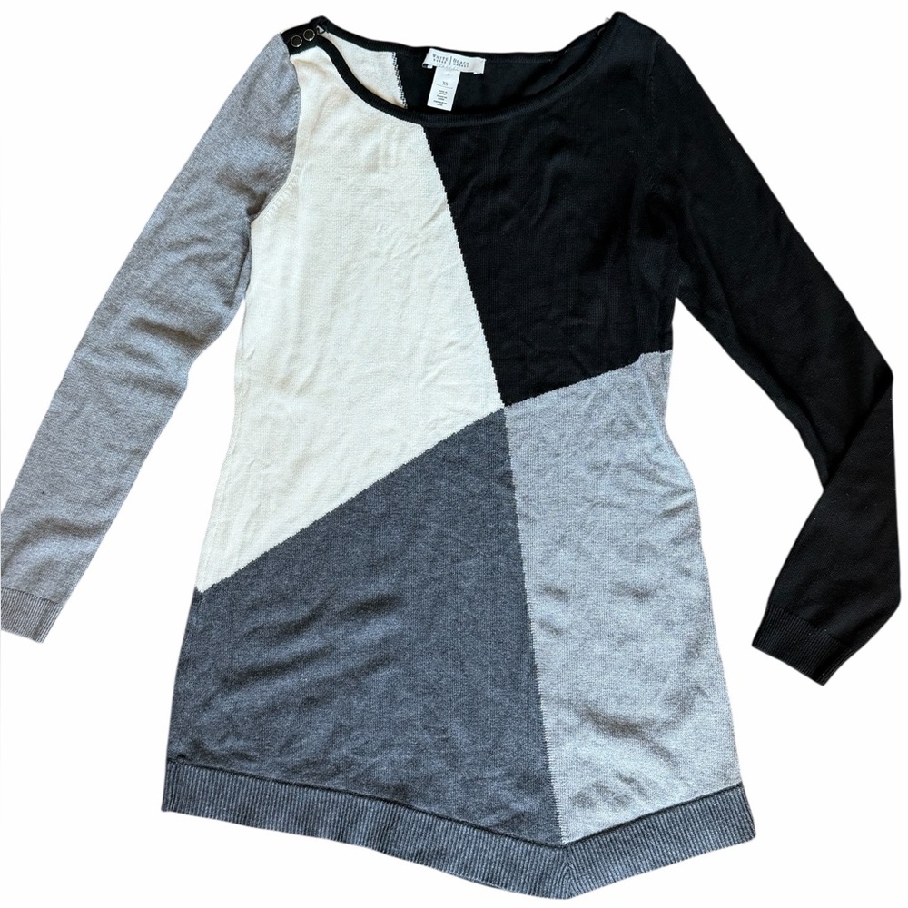 White House Black Market ladies Geometric Long Sleeve sweater Top size XS